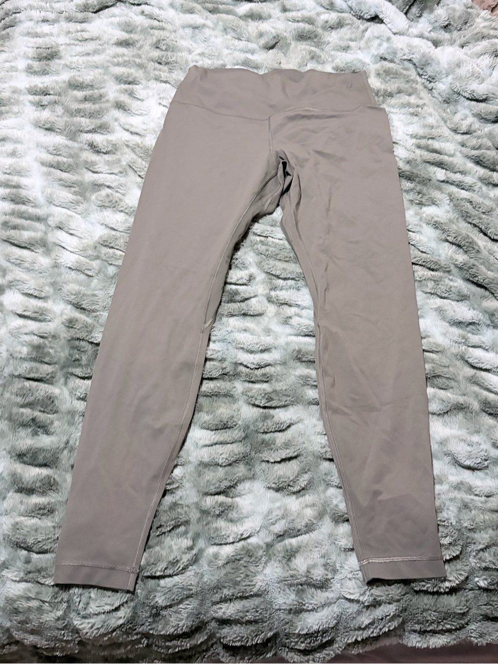 lululemon athletica High-Waist Leggings in Taupe Gray